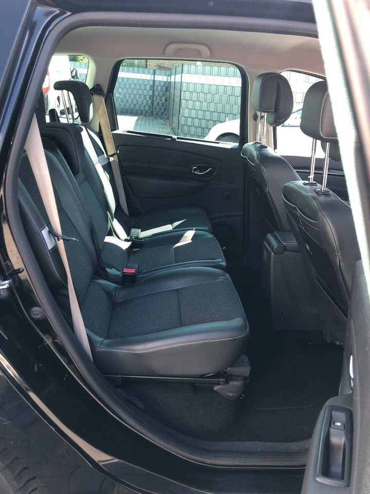 Van penumpang Renault Scenic  Grand 2.0 dCi 150 BOSE Edition,Automatik: gambar 18