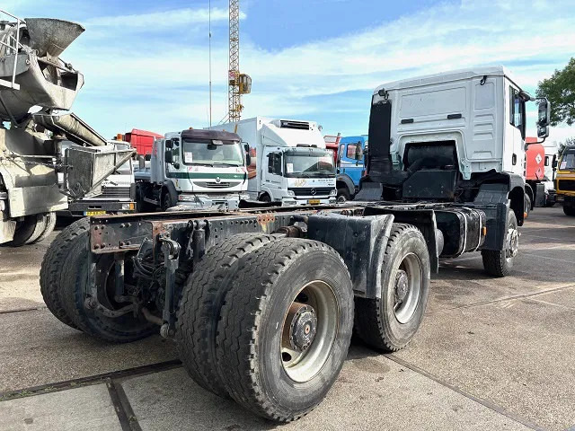 MAN TGA 33.460 6x4 FULL STEEL CHASSIS (6-CILINDER HEADS) (ZF16 MANUAL GEARBOX / FULL STEEL SUSPENSION / REDUCTIONS AXLES / AIRCONDIT - Truk sasis: gambar 3 MAN TGA 33.460 6x4 FULL STEEL CHASSIS (6-CILINDER HEADS) (ZF16 MANUAL GEARBOX / FULL STEEL SUSPENSION / REDUCTIONS AXLES / AIRCONDIT - Truk sasis: gambar 3