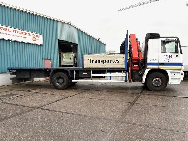 Mercedes-Benz Actros 2031 K WITH PALFINGER PK1101 CRANE (MANUAL GEARBOX / FULL STEEL SUSPENSION / REDUCTION AXLE / REMOTE CONTROL) - Truk derek: gambar 4 Mercedes-Benz Actros 2031 K WITH PALFINGER PK1101 CRANE (MANUAL GEARBOX / FULL STEEL SUSPENSION / REDUCTION AXLE / REMOTE CONTROL) - Truk derek: gambar 4