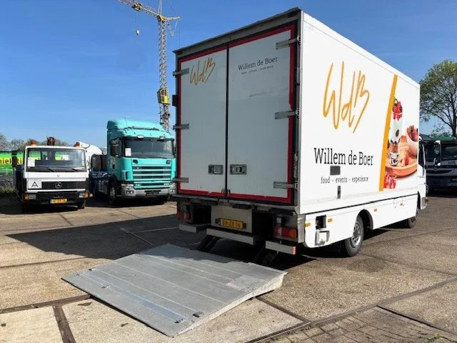 Leasing Mercedes-Benz Atego 816 L 4x2 ORIGINAL DUTCH COOLER TRUCK WITH CARRIER XARIOS 600D/E (MANUAL GEARBOX / AIRCONDITIONING / 2.000 KG. TAILLIFT) Mercedes-Benz Atego 816 L 4x2 ORIGINAL DUTCH COOLER TRUCK WITH CARRIER XARIOS 600D/E (MANUAL GEARBOX / AIRCONDITIONING / 2.000 KG. TAILLIFT): gambar 15 Leasing Mercedes-Benz Atego 816 L 4x2 ORIGINAL DUTCH COOLER TRUCK WITH CARRIER XARIOS 600D/E (MANUAL GEARBOX / AIRCONDITIONING / 2.000 KG. TAILLIFT) Mercedes-Benz Atego 816 L 4x2 ORIGINAL DUTCH COOLER TRUCK WITH CARRIER XARIOS 600D/E (MANUAL GEARBOX / AIRCONDITIONING / 2.000 KG. TAILLIFT): gambar 15