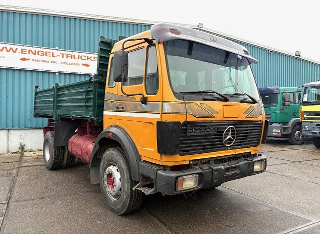 Mercedes-Benz SK 1635K 4x2 FULL STEEL MEILLER KIPPER (ZF16 MANUAL GEARBOX / FULL STEEL SUSPENSION / REDUCTION AXLE) - Truk jungkit: gambar 2 Mercedes-Benz SK 1635K 4x2 FULL STEEL MEILLER KIPPER (ZF16 MANUAL GEARBOX / FULL STEEL SUSPENSION / REDUCTION AXLE) - Truk jungkit: gambar 2