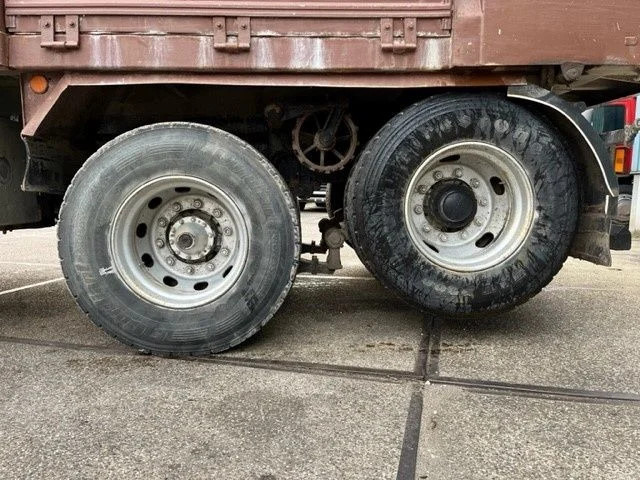 Leasing Scania R143-450 V8 STREAMLINE 6x2 FULL STEEL KIPPER (MANUAL GEARBOX / FULL STEEL SUSPENSION / 10 TIRES / ROBSON DRIVE / MECHANICAL PUMP Scania R143-450 V8 STREAMLINE 6x2 FULL STEEL KIPPER (MANUAL GEARBOX / FULL STEEL SUSPENSION / 10 TIRES / ROBSON DRIVE / MECHANICAL PUMP: gambar 14 Leasing Scania R143-450 V8 STREAMLINE 6x2 FULL STEEL KIPPER (MANUAL GEARBOX / FULL STEEL SUSPENSION / 10 TIRES / ROBSON DRIVE / MECHANICAL PUMP Scania R143-450 V8 STREAMLINE 6x2 FULL STEEL KIPPER (MANUAL GEARBOX / FULL STEEL SUSPENSION / 10 TIRES / ROBSON DRIVE / MECHANICAL PUMP: gambar 14