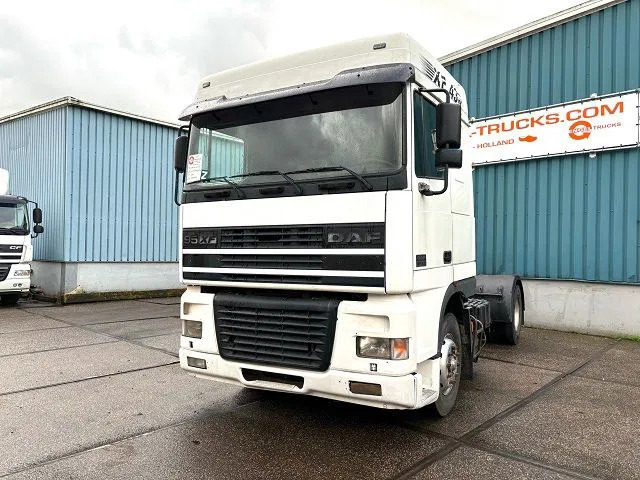 DAF 95.430 XF SPACECAB (EURO 3 / ZF16 MANUAL GEARBOX / ZF-INTARDER / AIRCONDITIONING) - Tractor head: gambar 1 DAF 95.430 XF SPACECAB (EURO 3 / ZF16 MANUAL GEARBOX / ZF-INTARDER / AIRCONDITIONING) - Tractor head: gambar 1