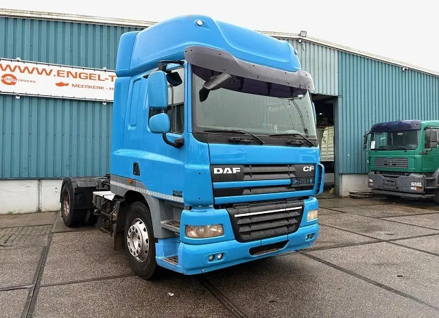 DAF CF 85.460 SPACECAB (ZF16 MANUAL GEARBOX / MX-BRAKE / AIRCONDITIONING / EURO 5) - Tractor head: gambar 2 DAF CF 85.460 SPACECAB (ZF16 MANUAL GEARBOX / MX-BRAKE / AIRCONDITIONING / EURO 5) - Tractor head: gambar 2