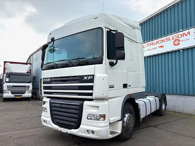 DAF XF 105.460 ATE SPACECAB 4x2 ONLY 835.500 KM (ZF-MANUAL GEARBOX / ZF-INTARDER / AIRCONDITIONING / EURO 5) - Tractor head: gambar 1 DAF XF 105.460 ATE SPACECAB 4x2 ONLY 835.500 KM (ZF-MANUAL GEARBOX / ZF-INTARDER / AIRCONDITIONING / EURO 5) - Tractor head: gambar 1