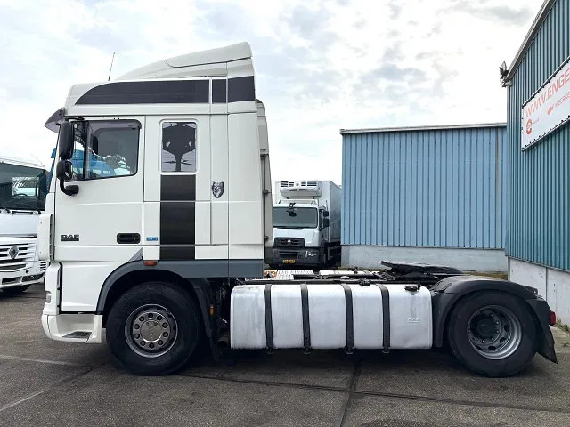 DAF XF 105.460 ATE SPACECAB (EURO 5 / ZF16 MANUAL GEARBOX / 995+500 LITER DIESELTANK / FRIDGE UNDER BED / ETC.) - Tractor head: gambar 5 DAF XF 105.460 ATE SPACECAB (EURO 5 / ZF16 MANUAL GEARBOX / 995+500 LITER DIESELTANK / FRIDGE UNDER BED / ETC.) - Tractor head: gambar 5