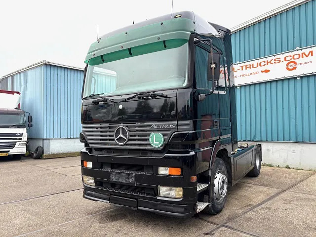 Mercedes-Benz Actros 1840 LS (MP1) 4x2 MEGASPACE (EPS WITH CLUTCH (3 PEDALS) / RETARDER / AIRCONDITIONING) - Tractor head: gambar 1 Mercedes-Benz Actros 1840 LS (MP1) 4x2 MEGASPACE (EPS WITH CLUTCH (3 PEDALS) / RETARDER / AIRCONDITIONING) - Tractor head: gambar 1