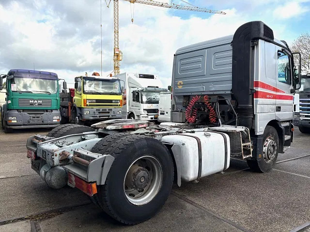 Mercedes-Benz Actros 1843 LS SLEEPERCAB (MP1) (ZF16 MANUAL GEARBOX / REDUCTION AXLE / AIRCONDITIONING / ETC.) - Tractor head: gambar 3 Mercedes-Benz Actros 1843 LS SLEEPERCAB (MP1) (ZF16 MANUAL GEARBOX / REDUCTION AXLE / AIRCONDITIONING / ETC.) - Tractor head: gambar 3