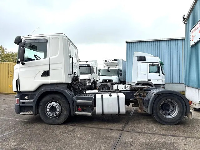 Scania R380 LA 4x2 DAYCAB (EURO 3 / 12 GEARS MANUAL GEARBOX / RETARDER / HYDRAULIC KIT / P.T.O.) - Tractor head: gambar 5 Scania R380 LA 4x2 DAYCAB (EURO 3 / 12 GEARS MANUAL GEARBOX / RETARDER / HYDRAULIC KIT / P.T.O.) - Tractor head: gambar 5