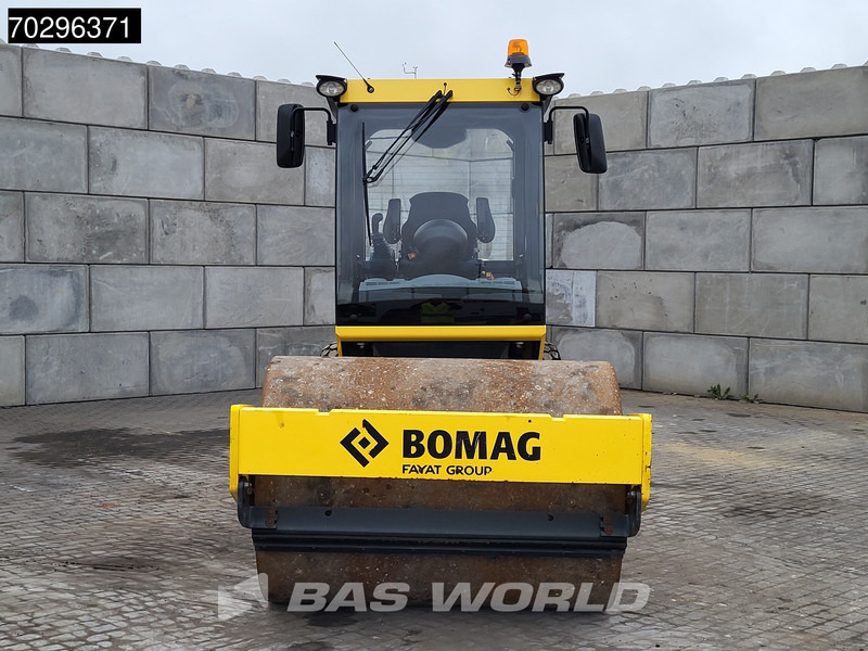 Roller Bomag BW177 D-5 A/C: gambar 9 Roller Bomag BW177 D-5 A/C: gambar 9