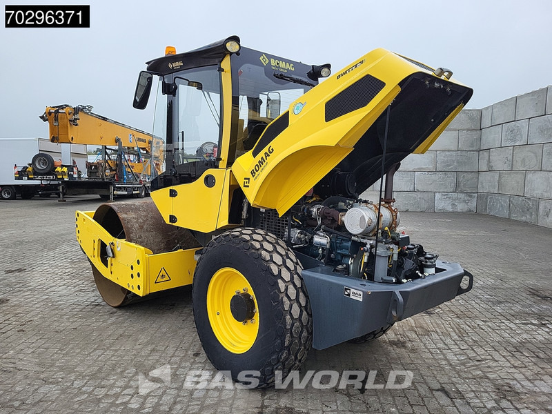Roller Bomag BW177 D-5 A/C: gambar 10 Roller Bomag BW177 D-5 A/C: gambar 10