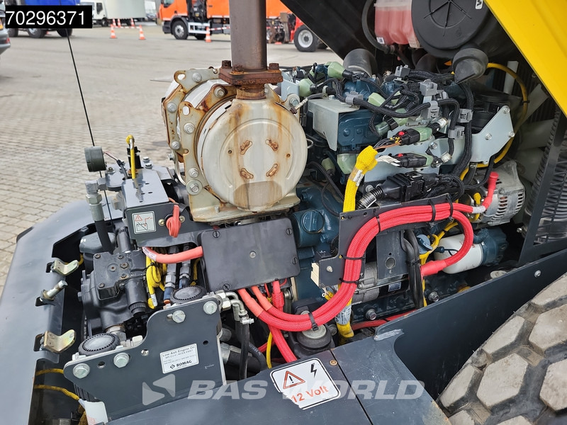 Roller Bomag BW177 D-5 A/C: gambar 19 Roller Bomag BW177 D-5 A/C: gambar 19
