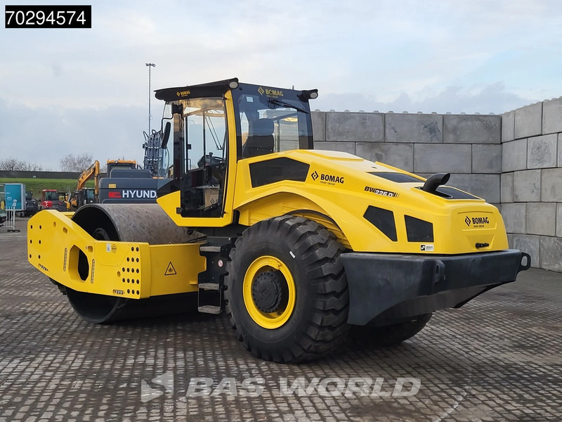 Bomag BW226 D-5 CL Cummins Engine - Roller: gambar 3 Bomag BW226 D-5 CL Cummins Engine - Roller: gambar 3