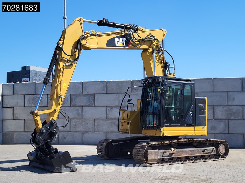 Caterpillar 325 F L 3 BUCKETS - Ekskavator perayap: gambar 2 Caterpillar 325 F L 3 BUCKETS - Ekskavator perayap: gambar 2
