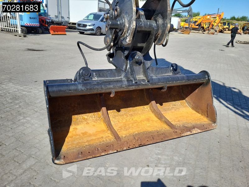 Ekskavator perayap Caterpillar 325 F L 3 BUCKETS: gambar 17