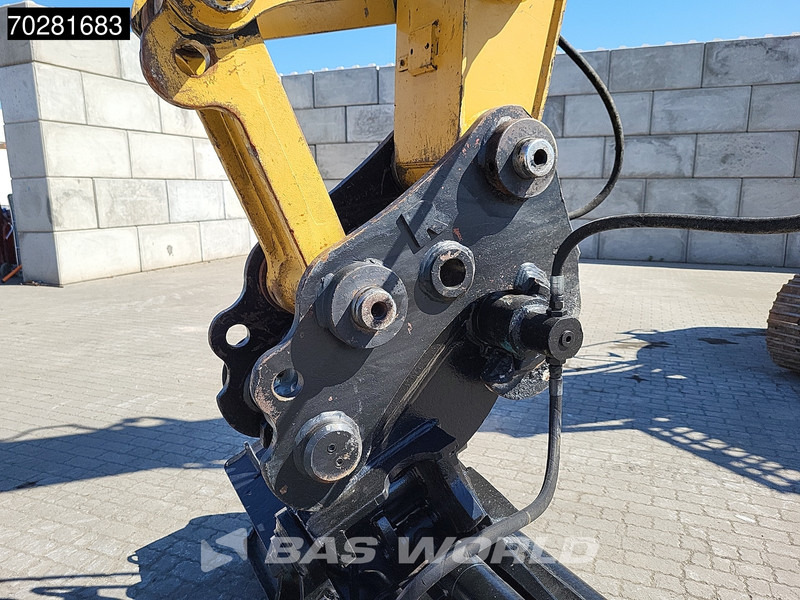 Ekskavator perayap Caterpillar 325 F L 3 BUCKETS: gambar 16