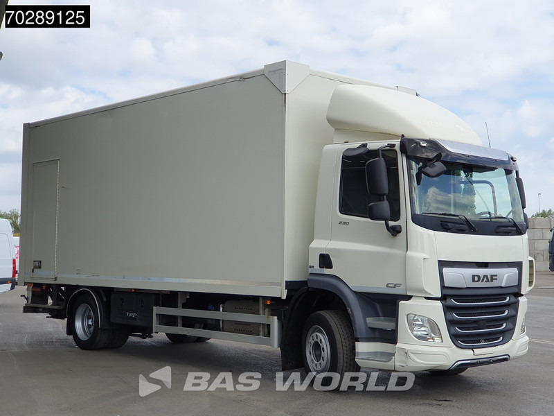 DAF CF 230 4X2 2000kg Ladebordwand Automatic 3 seats ACC Euro 6 - Truk box: gambar 2 DAF CF 230 4X2 2000kg Ladebordwand Automatic 3 seats ACC Euro 6 - Truk box: gambar 2