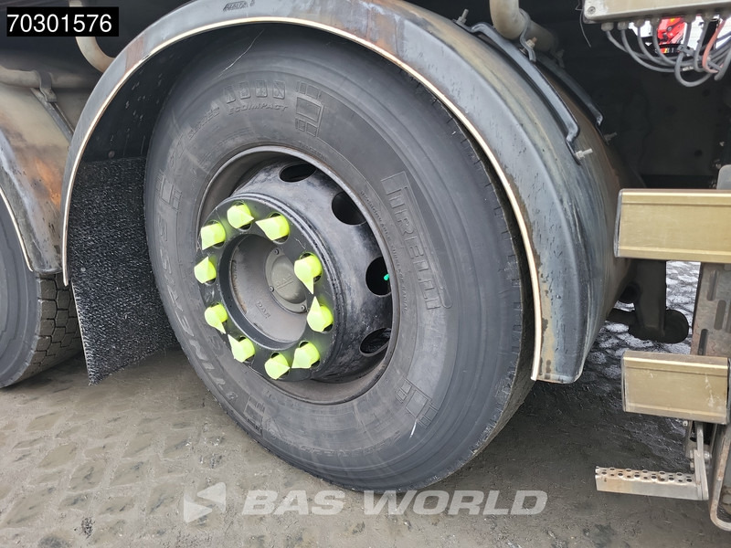 Truk sampah DAF CF 290 6X2 Geesink GPM III V 22H25 Steering axle Automatic Euro 6: gambar 18 Truk sampah DAF CF 290 6X2 Geesink GPM III V 22H25 Steering axle Automatic Euro 6: gambar 18