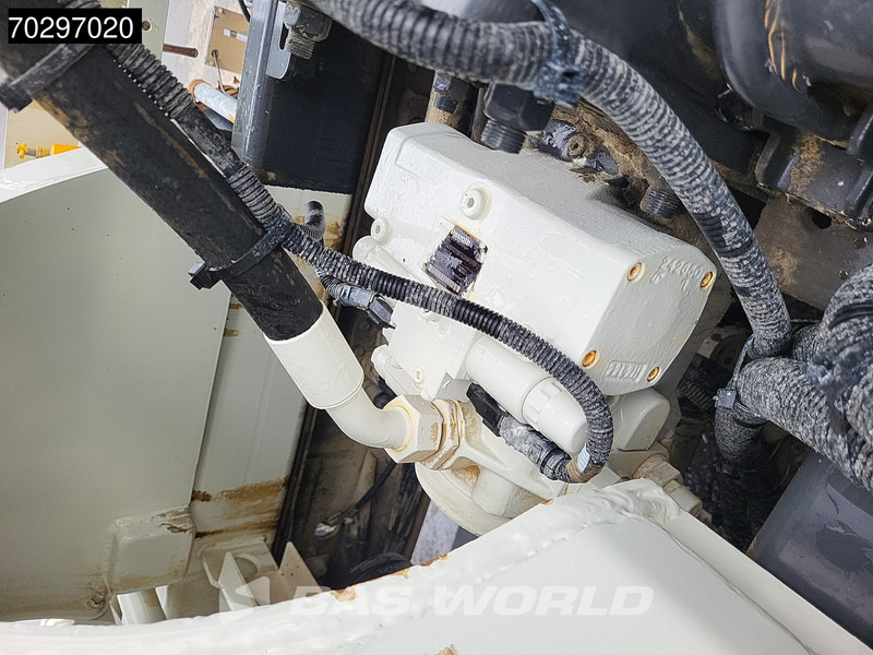 DAF CF 450 8X4 9m3 Putzmeister Mixer Automatic Steelsuspension Euro 6 - Truk pengaduk beton: gambar 5 DAF CF 450 8X4 9m3 Putzmeister Mixer Automatic Steelsuspension Euro 6 - Truk pengaduk beton: gambar 5