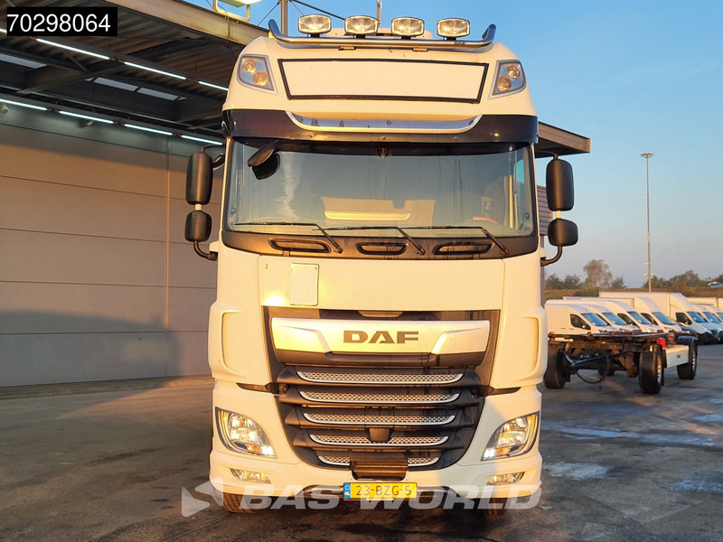 DAF XF 450 XF 6X2 NL-Truck Combi Retarder 2xTanks Lift-axle Standairco ACC Euro 6 - Pengangkut kontainer/ Container truck: gambar 5 DAF XF 450 XF 6X2 NL-Truck Combi Retarder 2xTanks Lift-axle Standairco ACC Euro 6 - Pengangkut kontainer/ Container truck: gambar 5
