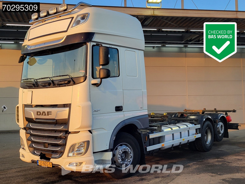 DAF XF 450 XF 6X2 NL-Truck Retarder 2xTanks Lift-axle Standairco ACC Euro 6 - Pengangkut kontainer/ Container truck: gambar 1 DAF XF 450 XF 6X2 NL-Truck Retarder 2xTanks Lift-axle Standairco ACC Euro 6 - Pengangkut kontainer/ Container truck: gambar 1