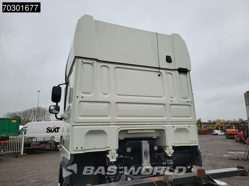 DAF XF 480 6X2 FAN Lift + Steering Axle Retarder Full Air - Pengangkut kontainer/ Container truck: gambar 5 DAF XF 480 6X2 FAN Lift + Steering Axle Retarder Full Air - Pengangkut kontainer/ Container truck: gambar 5