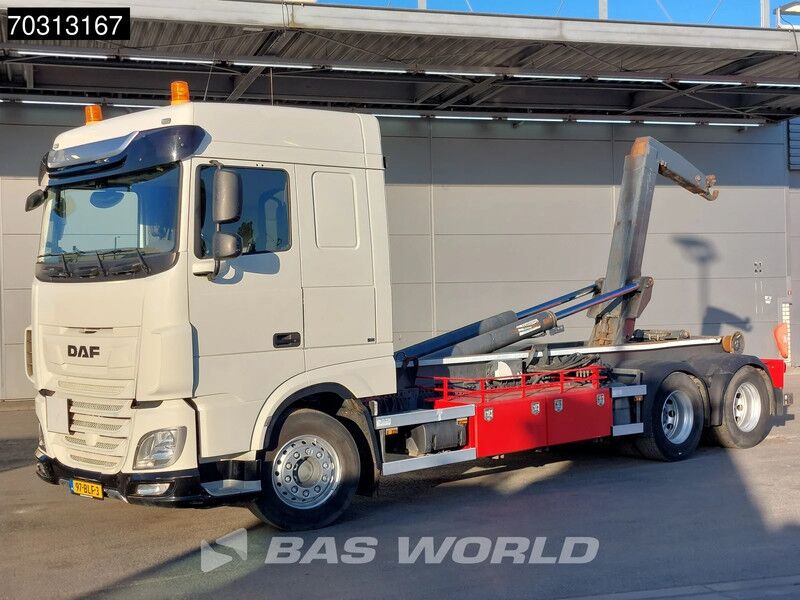 DAF XF 480 6X2 NL-Truck VDL S25-6400 containersystem Lift-Axle Automatic ACC Euro 6 - Hook lift: gambar 3 DAF XF 480 6X2 NL-Truck VDL S25-6400 containersystem Lift-Axle Automatic ACC Euro 6 - Hook lift: gambar 3