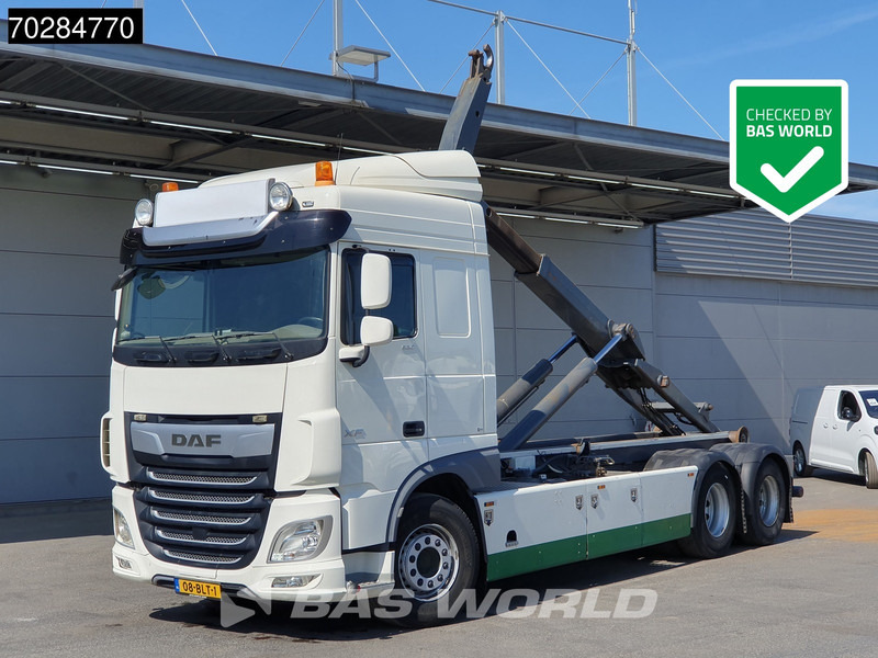 DAF XF 530 XF 6X2 NL-Truck VDL Hooklift Standklima Automatic ACC Euro 6 - Hook lift: gambar 1 DAF XF 530 XF 6X2 NL-Truck VDL Hooklift Standklima Automatic ACC Euro 6 - Hook lift: gambar 1