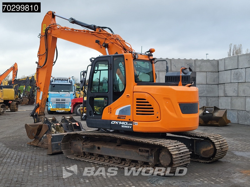 Doosan DX140 LCR-5 BLADE - 3 BUCKETS - Ekskavator perayap: gambar 2 Doosan DX140 LCR-5 BLADE - 3 BUCKETS - Ekskavator perayap: gambar 2
