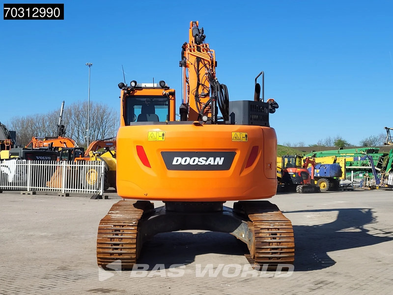 Doosan DX235 LCR-5 - Ekskavator perayap: gambar 3 Doosan DX235 LCR-5 - Ekskavator perayap: gambar 3