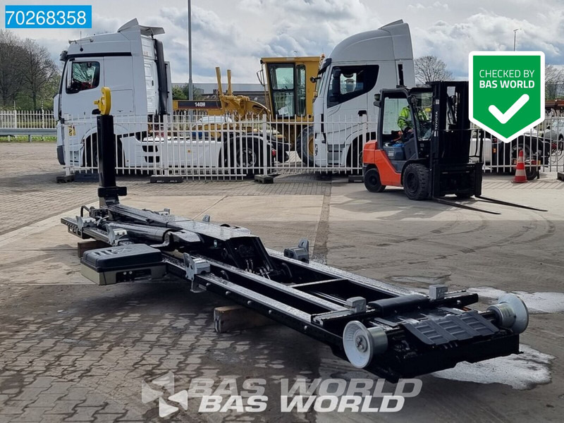 HYVA Hyva 20-65 S Hooklift 8X4 HYVA 20-65 S 20tons Hooklift NEW! - Hook lift: gambar 1 HYVA Hyva 20-65 S Hooklift 8X4 HYVA 20-65 S 20tons Hooklift NEW! - Hook lift: gambar 1