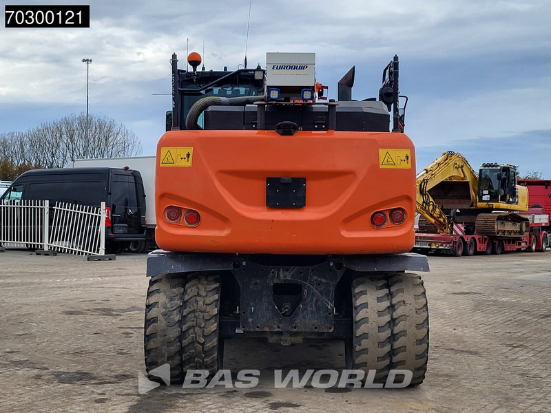 Hitachi ZX140W -6 - Ekskavator roda: gambar 3 Hitachi ZX140W -6 - Ekskavator roda: gambar 3