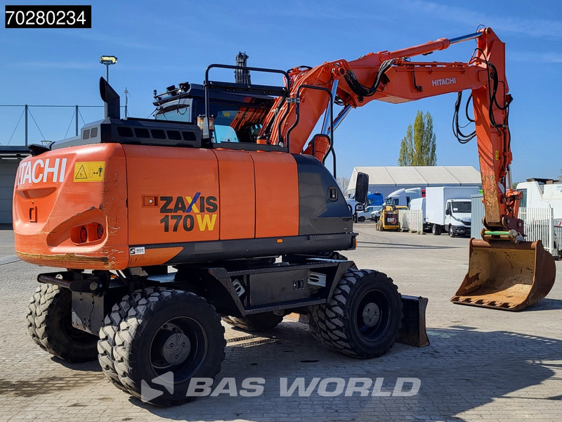 Hitachi ZX170W -6 GERMAN MACHINE - Ekskavator roda: gambar 5 Hitachi ZX170W -6 GERMAN MACHINE - Ekskavator roda: gambar 5