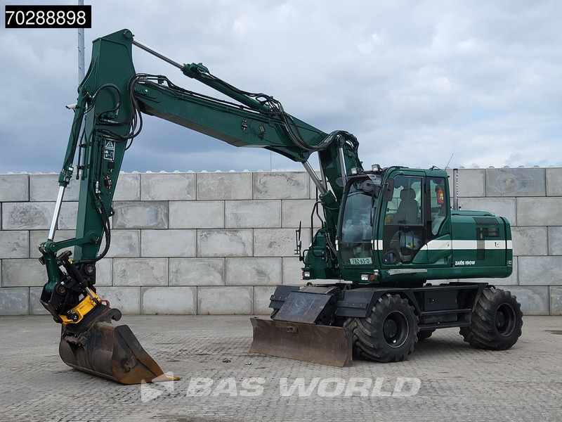 Hitachi ZX190W -5B 3 BUCKETS - Ekskavator roda: gambar 2 Hitachi ZX190W -5B 3 BUCKETS - Ekskavator roda: gambar 2