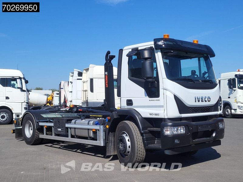 Iveco Eurocargo 180E320 4X2 NEW! 14tons Hiab Multilift ULT14S51 ACC Euro 6 - Hook lift: gambar 3 Iveco Eurocargo 180E320 4X2 NEW! 14tons Hiab Multilift ULT14S51 ACC Euro 6 - Hook lift: gambar 3