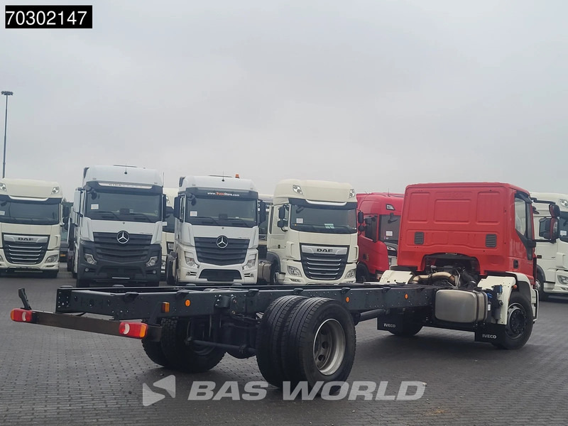 Iveco Eurocargo 180E320 4X2 NEW! 18T chassis 2017 production Euro 6 - Truk sasis: gambar 5 Iveco Eurocargo 180E320 4X2 NEW! 18T chassis 2017 production Euro 6 - Truk sasis: gambar 5