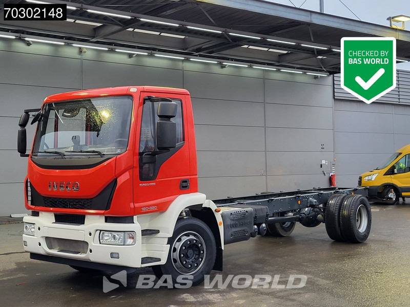 Iveco Eurocargo 180E320 4X2 NEW! 18T chassis 2017 production Euro 6 - Truk sasis: gambar 1 Iveco Eurocargo 180E320 4X2 NEW! 18T chassis 2017 production Euro 6 - Truk sasis: gambar 1