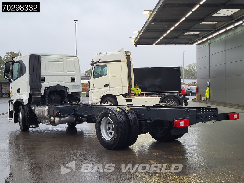 Iveco S-Way 340 4X2 NEW chassis! Automatic Navi ACC LED Euro 6 - Truk sasis: gambar 2 Iveco S-Way 340 4X2 NEW chassis! Automatic Navi ACC LED Euro 6 - Truk sasis: gambar 2