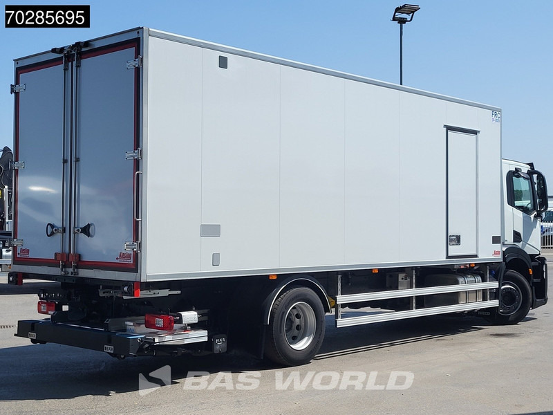 Iveco S-Way 400 4X2 NEW! 19t Thermo King T-1200 ATP Automatic 2000kg Ladebordwand Euro 6 - Truk berpendingin: gambar 5 Iveco S-Way 400 4X2 NEW! 19t Thermo King T-1200 ATP Automatic 2000kg Ladebordwand Euro 6 - Truk berpendingin: gambar 5