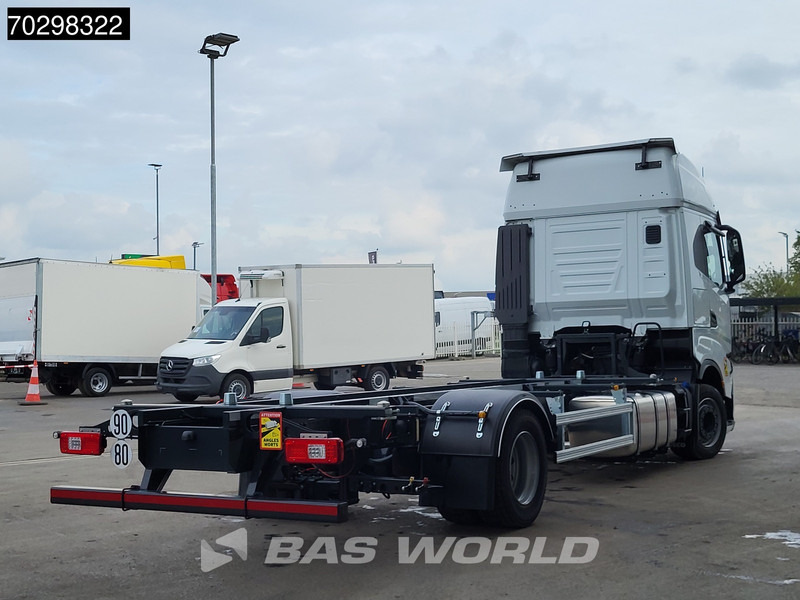 Iveco S-Way 460 4X2 New! BDF Navi ACC LED Euro 6 - Pengangkut kontainer/ Container truck: gambar 5 Iveco S-Way 460 4X2 New! BDF Navi ACC LED Euro 6 - Pengangkut kontainer/ Container truck: gambar 5