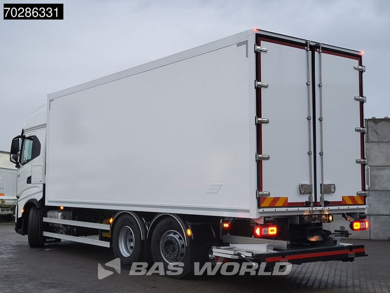 Iveco S-Way 490 6X2 2000kg Ladebordwand Lift/Steering Axle Automatic Navi ACC Euro 6 - Truk box: gambar 2 Iveco S-Way 490 6X2 2000kg Ladebordwand Lift/Steering Axle Automatic Navi ACC Euro 6 - Truk box: gambar 2