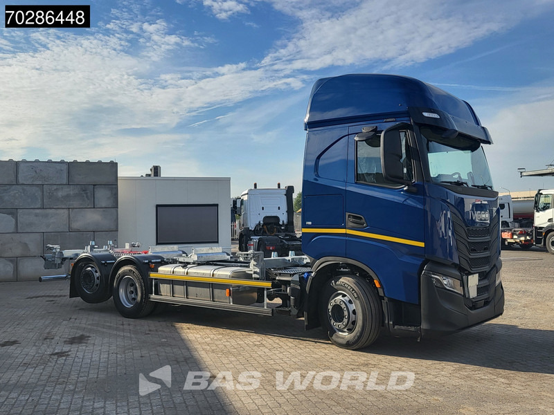 Iveco S-Way 500 6X2 NEW! BDF Lift+steering Axle Automatic Standklima Navi ACC Euro 6 - Pengangkut kontainer/ Container truck: gambar 3 Iveco S-Way 500 6X2 NEW! BDF Lift+steering Axle Automatic Standklima Navi ACC Euro 6 - Pengangkut kontainer/ Container truck: gambar 3