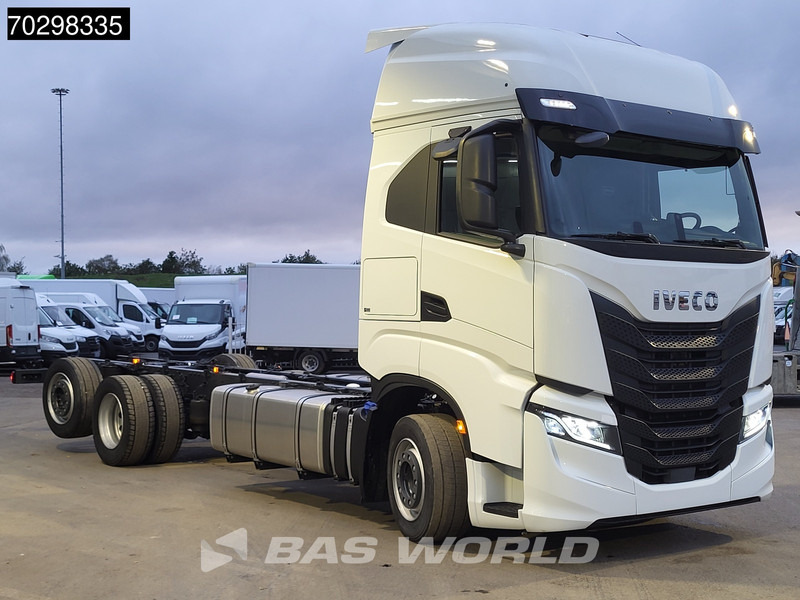 Iveco S-Way 530 6X2 NEW chassis! Retarder Standairco Lift+Steering-Axle Automatic LED ACC Euro 6 - Truk sasis: gambar 3 Iveco S-Way 530 6X2 NEW chassis! Retarder Standairco Lift+Steering-Axle Automatic LED ACC Euro 6 - Truk sasis: gambar 3