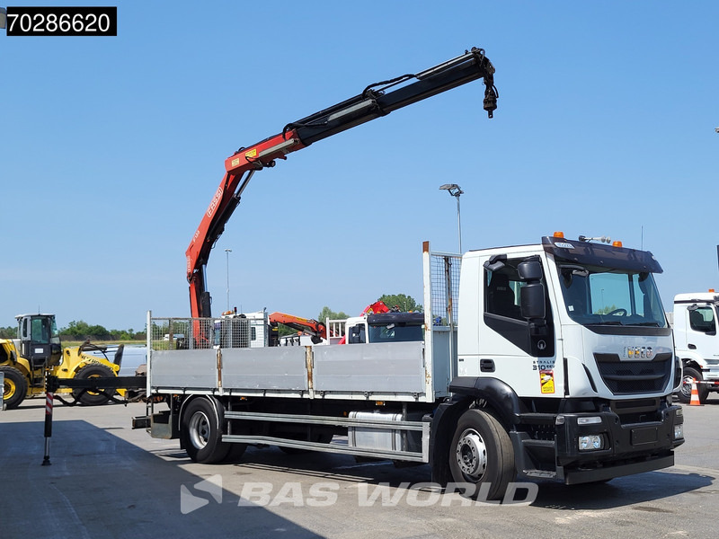 Iveco Stralis 310 4X2 Fassi F135 A.0.22 E Kran Crane Automatic Euro 5 - Truk flatbed, Truk derek: gambar 3 Iveco Stralis 310 4X2 Fassi F135 A.0.22 E Kran Crane Automatic Euro 5 - Truk flatbed, Truk derek: gambar 3