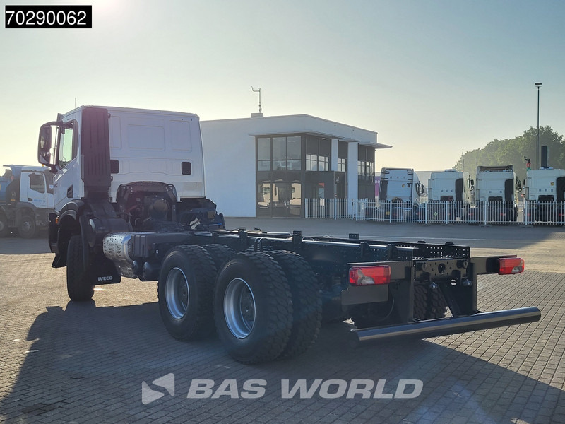 Iveco T-WAY 360 6X6 NEW! Full steel Hub Reduction Automatic Euro 6 - Truk sasis: gambar 2 Iveco T-WAY 360 6X6 NEW! Full steel Hub Reduction Automatic Euro 6 - Truk sasis: gambar 2