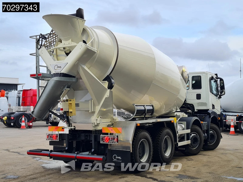 Iveco T-WAY 410 8X4 NEW! 10M3 FML Mixer Full Steel Suspension Automatic Euro 6 - Truk pengaduk beton: gambar 5 Iveco T-WAY 410 8X4 NEW! 10M3 FML Mixer Full Steel Suspension Automatic Euro 6 - Truk pengaduk beton: gambar 5