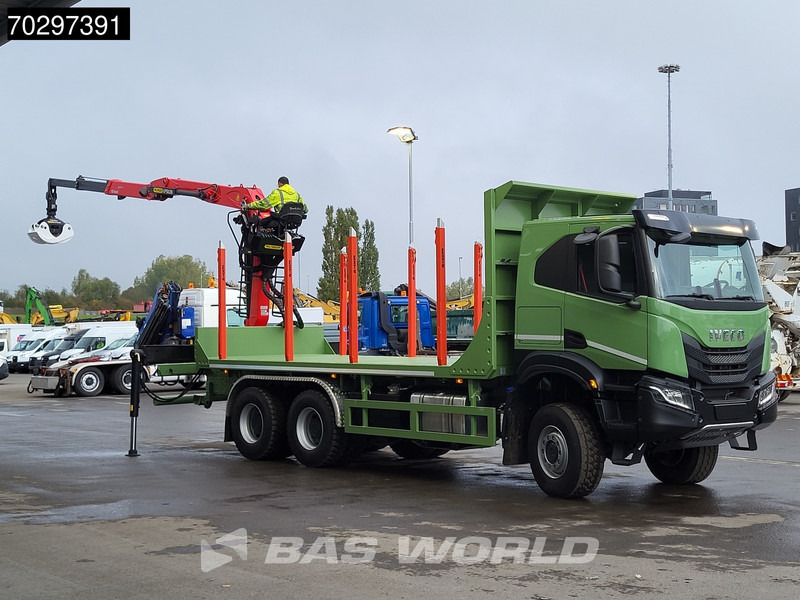 Iveco T-Way 450 6X6 UNUSED! Palfinger Q150Z Crane Retarder Holztransport Big-Axle LED Euro 6 - Truk logging, Truk derek: gambar 3 Iveco T-Way 450 6X6 UNUSED! Palfinger Q150Z Crane Retarder Holztransport Big-Axle LED Euro 6 - Truk logging, Truk derek: gambar 3