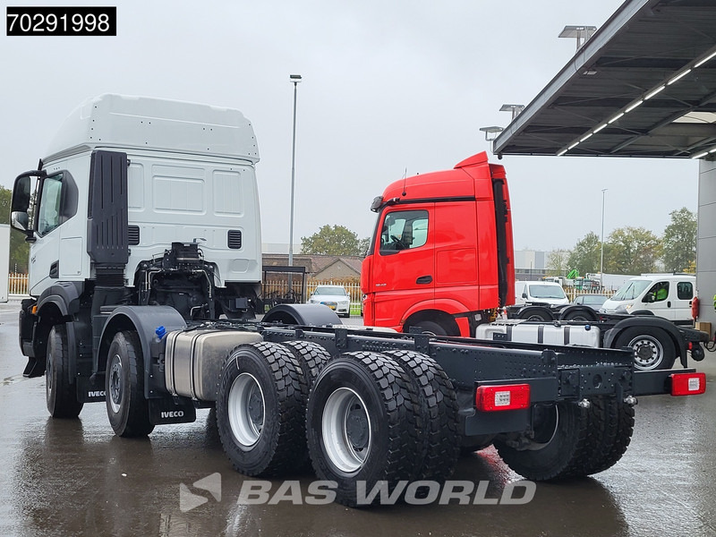 Iveco T-Way 510 8X4 NEW! Retarder Steelsuspension Big-Axle LED Euro 6 - Truk sasis: gambar 2 Iveco T-Way 510 8X4 NEW! Retarder Steelsuspension Big-Axle LED Euro 6 - Truk sasis: gambar 2