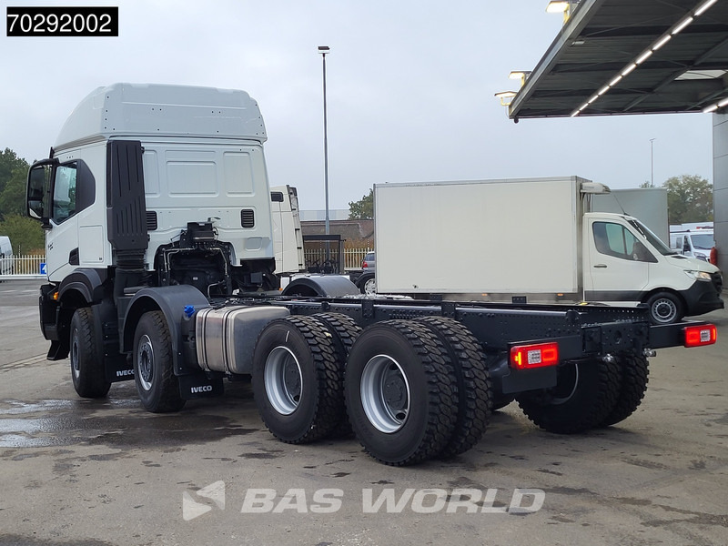 Iveco T-Way 510 8X4 NEW chassis! Retarder Big-Axle Steelsuspension LED Automatic Euro 6 - Truk sasis: gambar 2 Iveco T-Way 510 8X4 NEW chassis! Retarder Big-Axle Steelsuspension LED Automatic Euro 6 - Truk sasis: gambar 2
