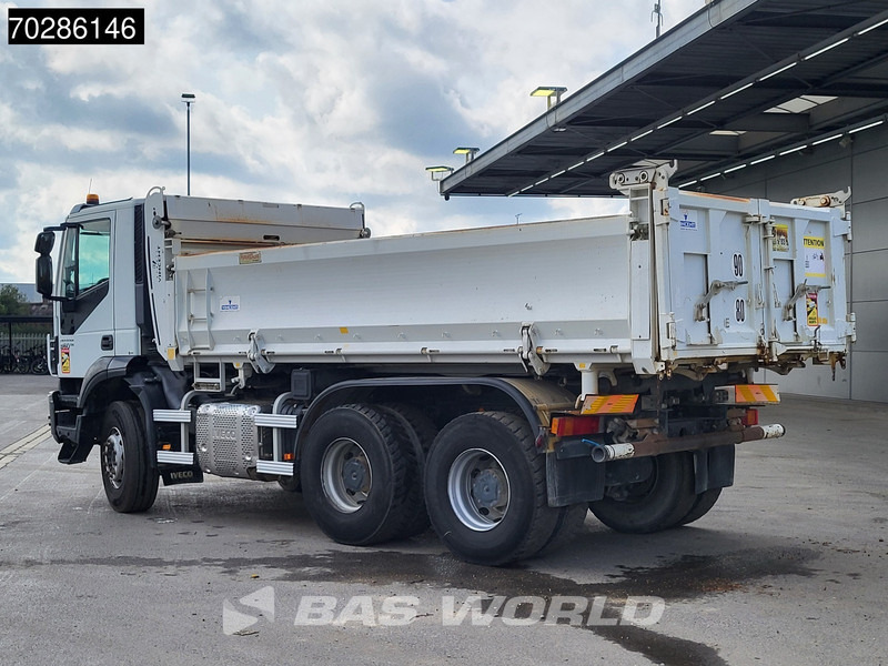 Truk jungkit Iveco Trakker 360 6X4 10m3 2-Sided Tipper Steelsuspension Big-Axle Automatic Euro 6: gambar 10